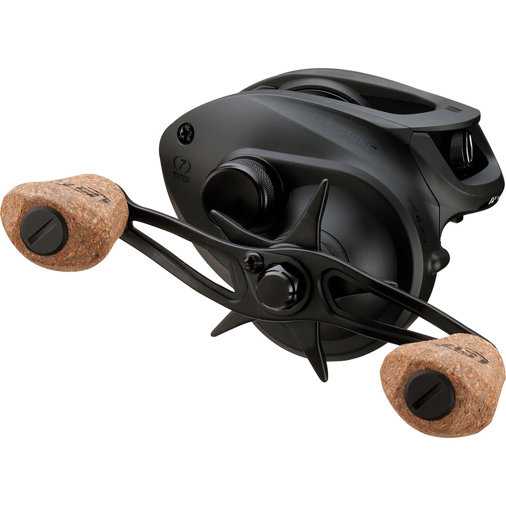 13 Fishing Concept A3 Baitcast Reel 631 RH CA363RH